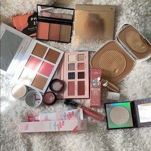 Makeup bundle